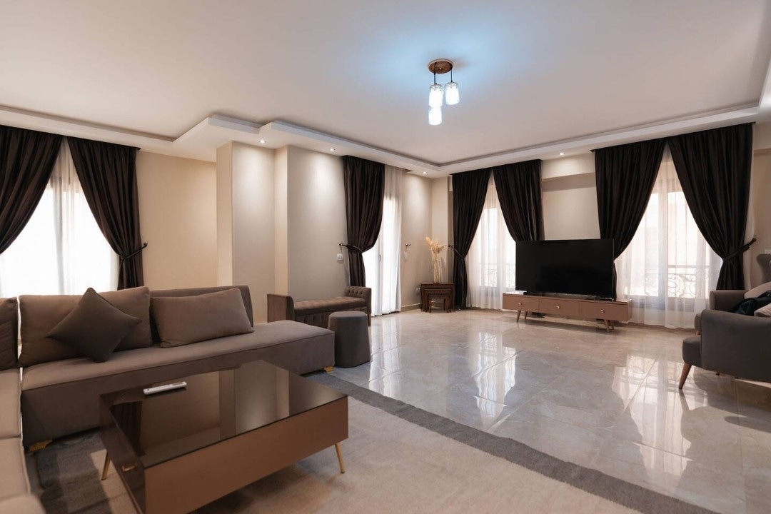 HomeAway Zayed – 3BR Apartment