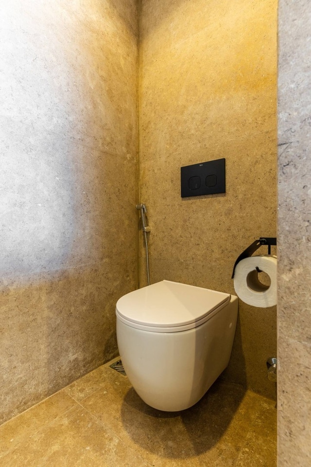 Cozy Beachfront Cabin at Mesca