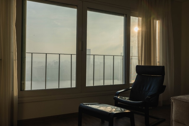 Nile-View | Luxe 1BR Apartment