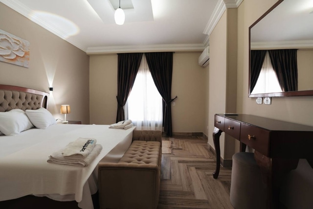 Prime 3BR Apartment in Sheikh Zayed