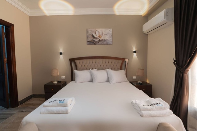 3BR Family Comfort near Arkan Plaza