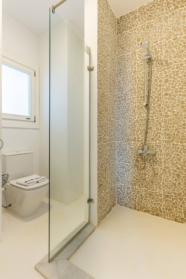 Tranquil Waterside Haven