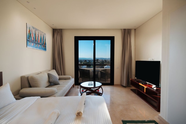 Tranquil Terrace Studio at Ancient Sands