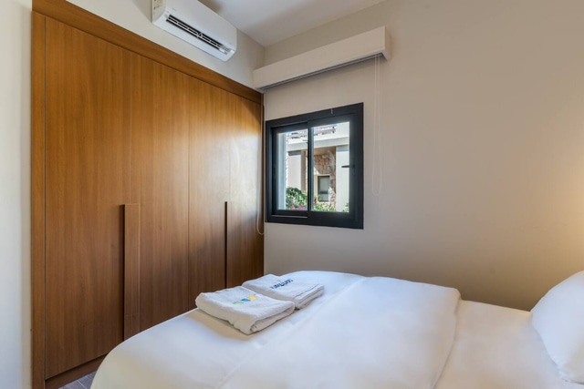 Modern luxury villa in SomaBay