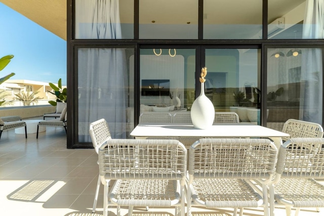 Spacious G-Cribs Penthouse | Expansive Terrace