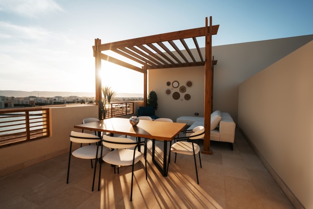 Shedwan Sky Loft | Rooftop Escape with Pool View