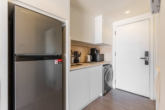 Cozy Beachfront Cabin at Mesca