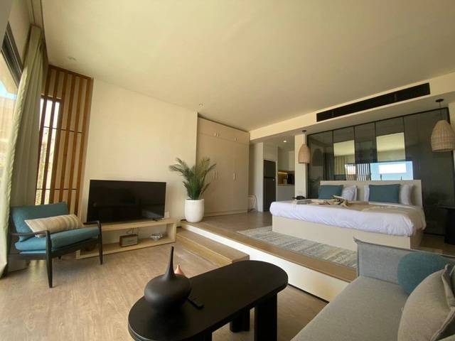 Cozy Beachfront Cabin at Mesca