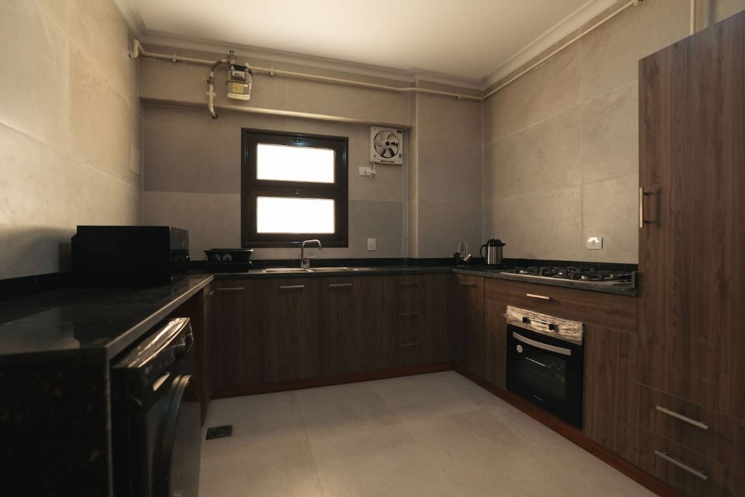 3BR Family Comfort near Arkan Plaza